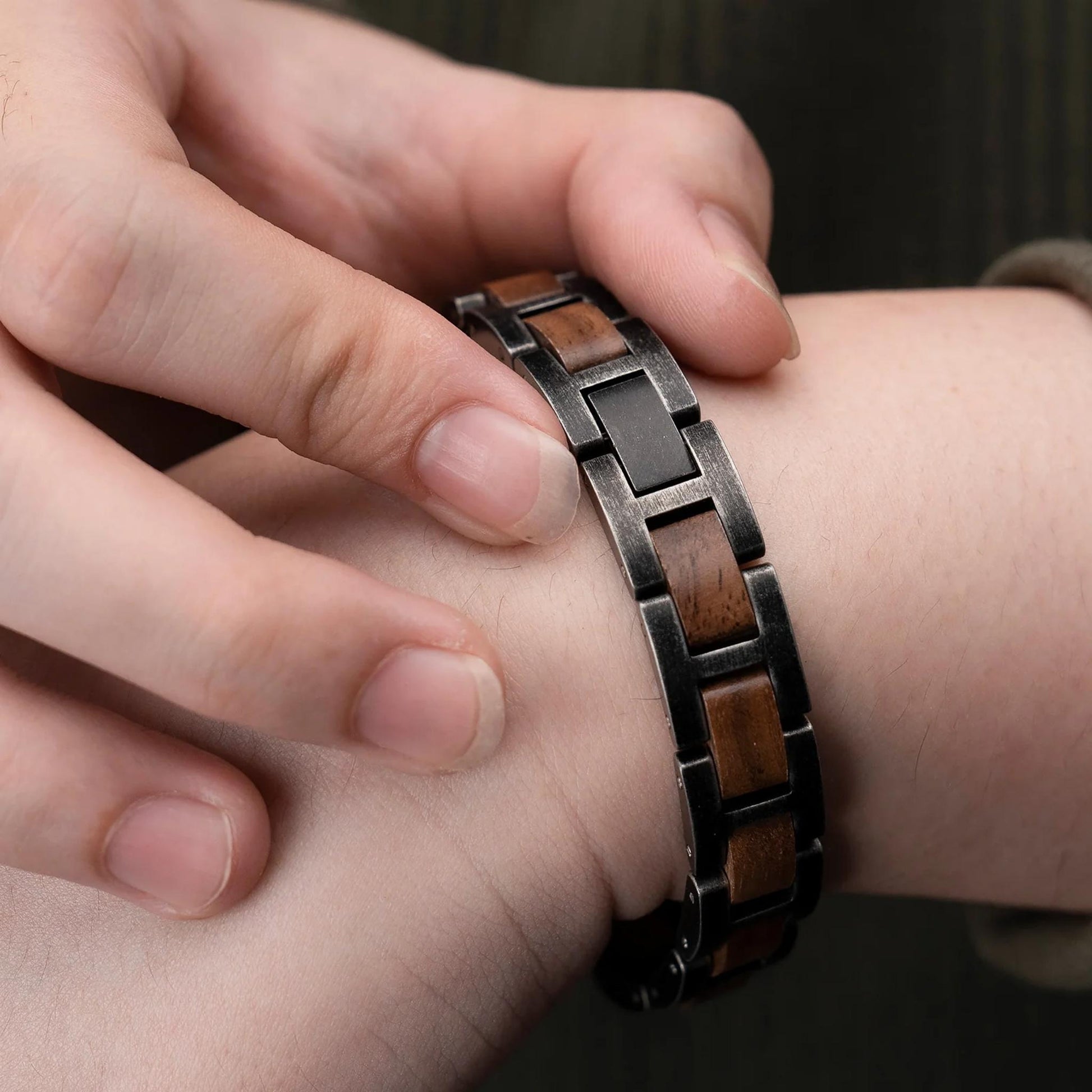Aldoro Men’s Wooden Bracelet – Walnut & Stainless Steel - Luxury Wooden Watch handcrafted by Aldoro Watches Dubai